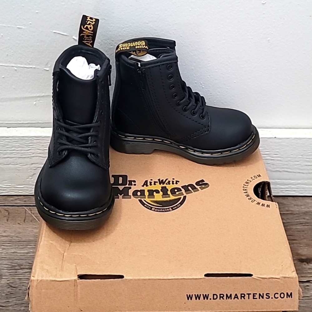 Dr. Martens AirWair
